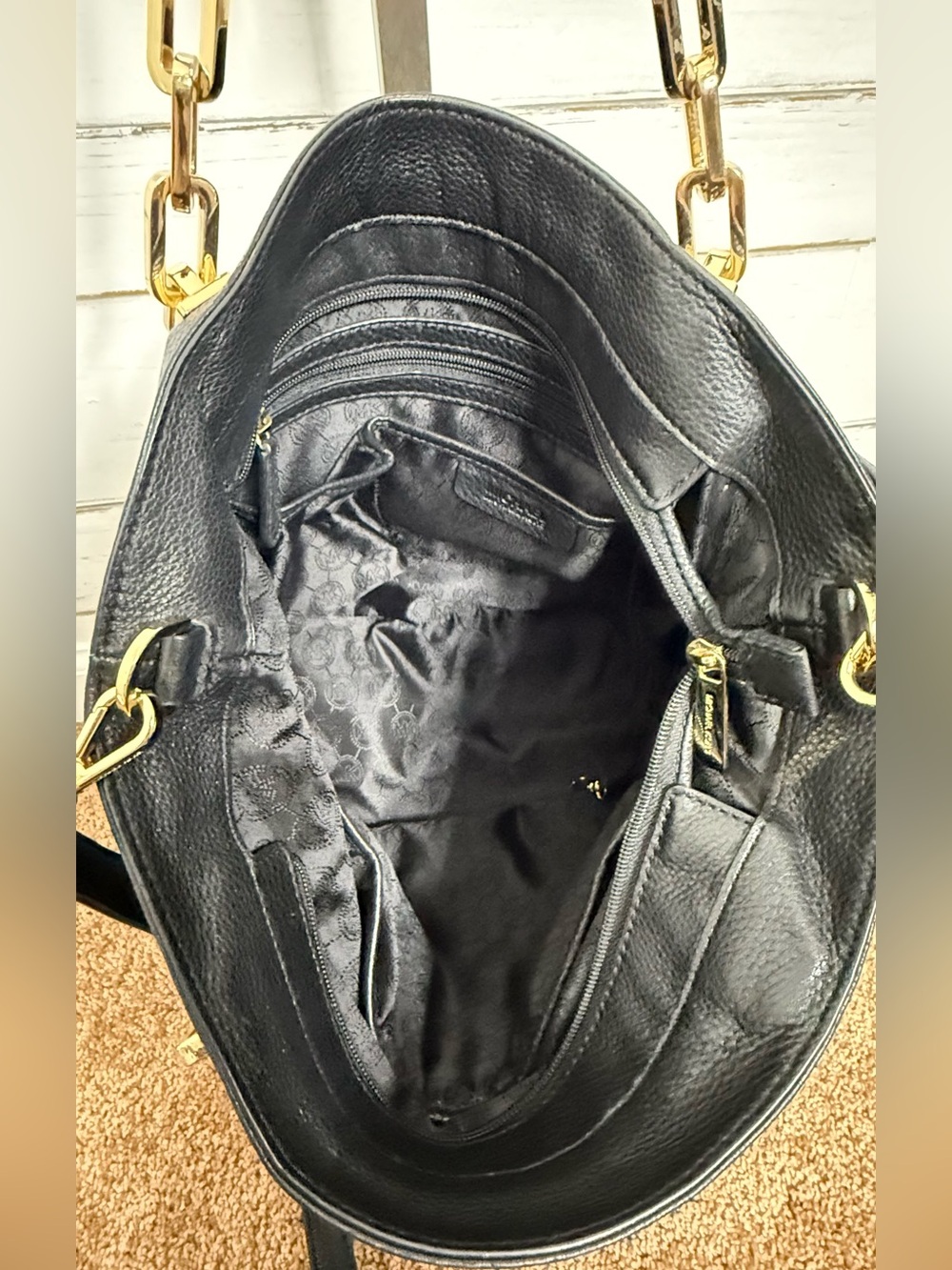 Michael Kors Black Pebbled Leather Bag - Picture 11 of 13